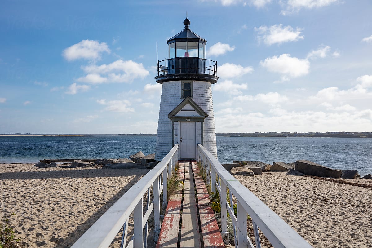 Young's self-guided Nantucket bike tour takes you past many historic places and scenic spots